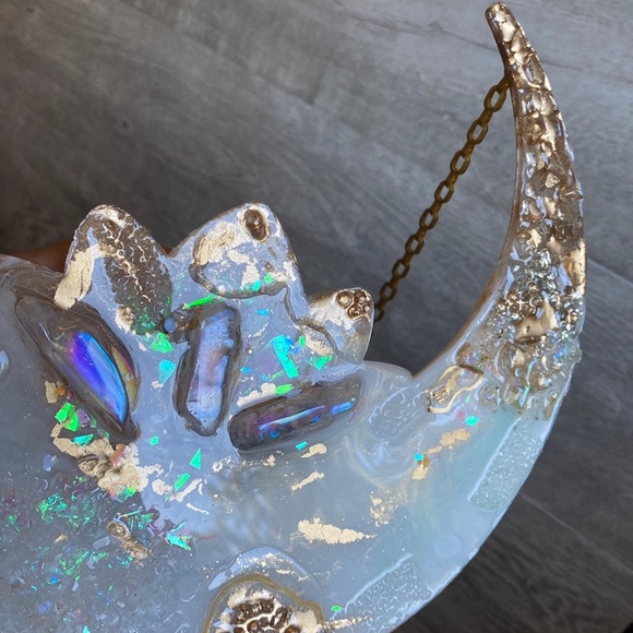 Crescent Shaped Quarts Crystal infused Wall Decor - Picture 4 of 9